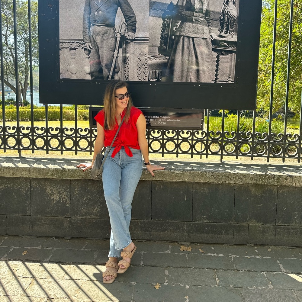 Meet your Posher, Megan